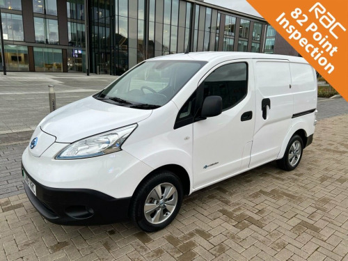 Nissan eNV200  TEKNA RAPID 80kW AUTO FULLY ELECTRIC RAPID CHARGE*