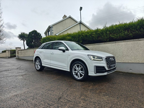 Audi Q2  1.6 TDI 30 S line SUV 5dr Diesel Manual Euro 6 (s/ 