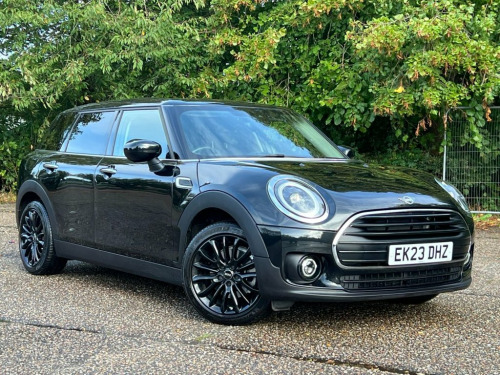 MINI Clubman  1.5 COOPER CLASSIC 5d 134 BHP APPLE CAR PLAY + HEA