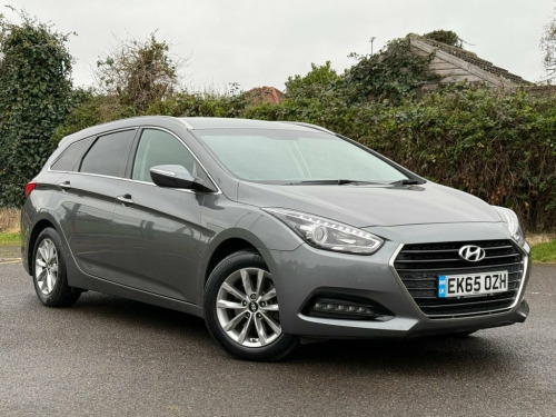 Hyundai i40  1.7 CRDi Blue Drive SE Nav Tourer 5dr Diesel Manua