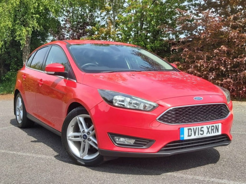 Ford Focus  1.0T EcoBoost Zetec Hatchback 5dr Petrol Manual Eu