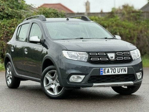 Dacia Sandero Stepway  1.0 TCe Comfort Hatchback 5dr Bi Fuel Manual Euro