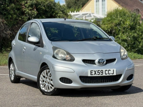 Toyota AYGO  1.0 VVT-i Platinum Hatchback 5dr Petrol Manual Eur