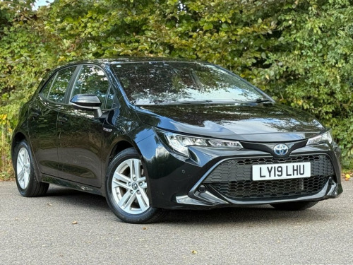 Toyota Corolla  1.8 VVT-h Icon Tech Hatchback 5dr Petrol Hybrid CV