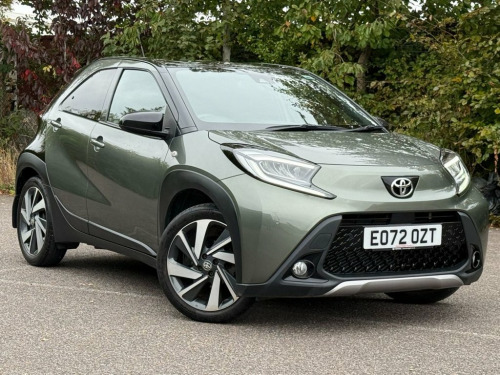 Toyota AYGO  1.0 VVT-i Exclusive Hatchback 5dr Petrol x-shift E