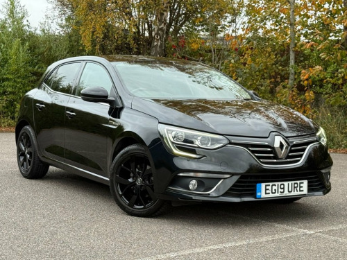 Renault Megane  1.3 TCe Iconic Hatchback 5dr Petrol Manual Euro 6 