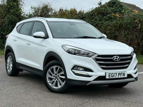 Hyundai Tucson  1.7 CRDi Blue Drive SE Nav SUV 5dr Diesel Manual E 