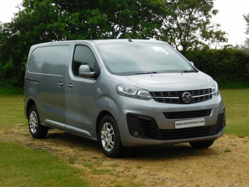 Vauxhall Vivaro  2.0 Turbo D 3100 Sportive Panel Van 5dr Diesel Man