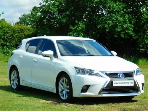 Lexus CT 200h  1.8 200h Luxury Hatchback 5dr Petrol Hybrid CVT Eu