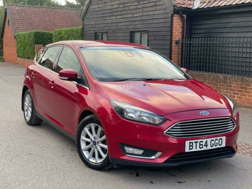 Ford Focus  1.0T EcoBoost Titanium Hatchback 5dr Petrol Manual Euro 6 (s/s) (125 ps)