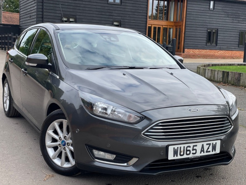 Ford Focus  1.0T EcoBoost Titanium Hatchback 5dr Petrol Manual Euro 6 (s/s) (125 ps)