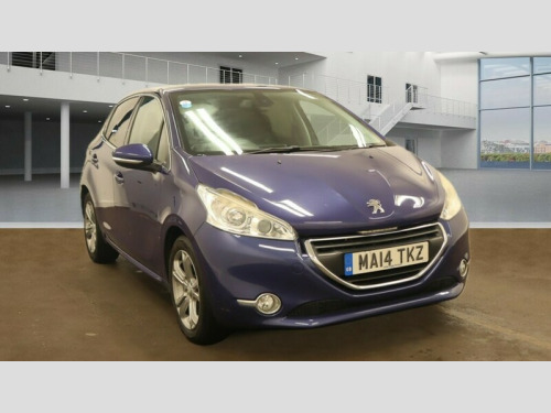 Peugeot 208  1.2 VTi Allure Hatchback 5dr Petrol Manual Euro 5 (82 ps)