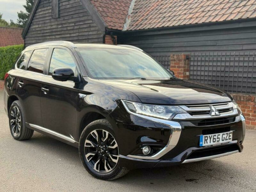 Mitsubishi Outlander 2.0h 12kWh GX4h SUV 5dr Petrol Plug-in Hybrid CVT 4WD Euro 6 (s/s) (200 ps)