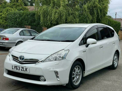 Toyota Prius  Hybrid ( 7 Seater) Leather Seats