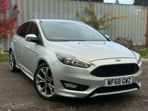 Ford Focus  1.0T EcoBoost ST-Line Hatchback 5dr Petrol Auto Euro 6 (s/s) (125 ps)