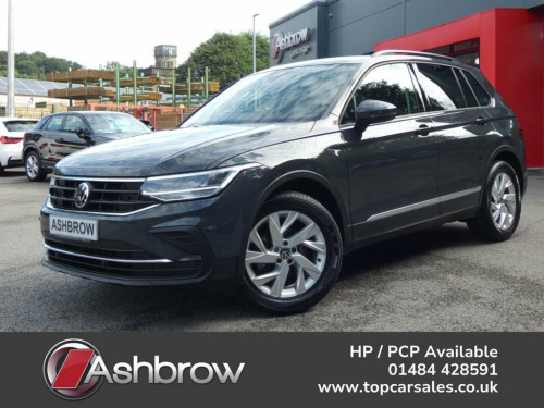 Volkswagen Tiguan  1.5 TSI Life 5d DSG 150 S/S 1 OWNER FROM NEW