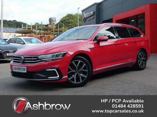 Volkswagen Passat  Estate 1.4 TSI 13kWh GTE 5d DSG 215 S/S FULL VW SE