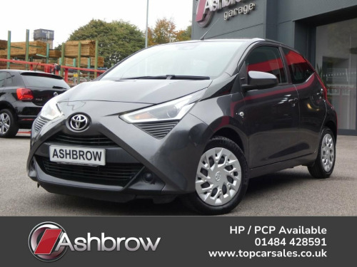 Toyota AYGO  1.0 VVT-i x-play 5d x-shift 70 (Safety Sense) CARP