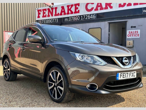 Nissan Qashqai  1.6 