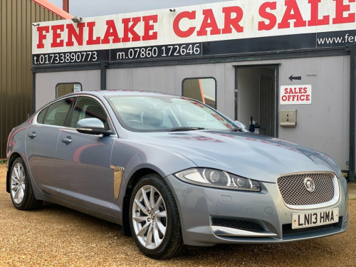 Jaguar XF  3.0d V6 Premium Luxury Saloon 4dr Diesel Auto Euro