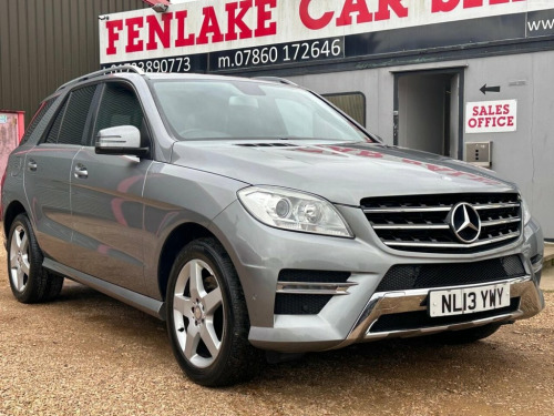 Mercedes-Benz M-Class ML250 2.1 ML250 BlueTEC AMG Sport SUV 5dr Diesel G-Troni