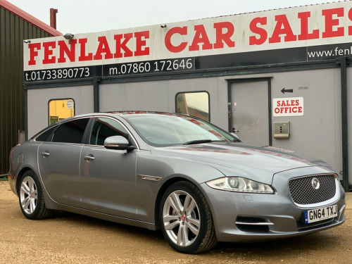 Jaguar XJ  3.0d V6 Premium Luxury Saloon 4dr Diesel Auto Euro