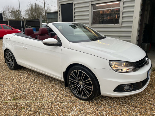Volkswagen Eos  2.0 TDI BlueMotion Tech Sport Cabriolet 2dr Diesel Manual Euro 5 (s/s) (140 