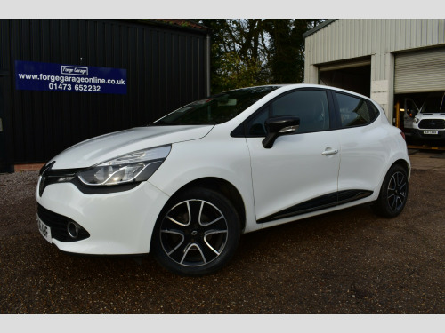 Renault Clio  1.5 dCi Dynamique Nav Hatchback 5dr Diesel Manual Euro 6 (s/s) (90 ps)