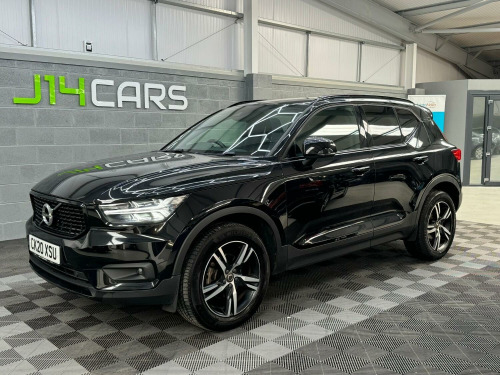 Volvo XC40  1.5 R-Design T3 (163 hp) Auto