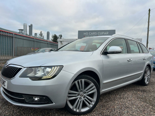 Skoda Superb  2.0 TDI Elegance