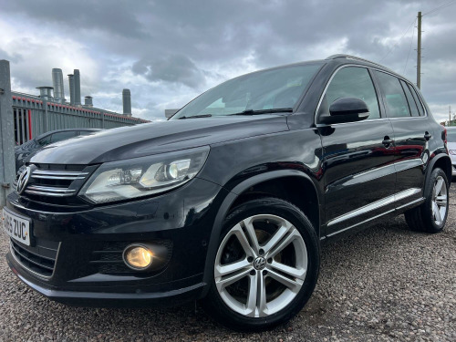 Volkswagen Tiguan  2.0 TDI BlueMotion Tech R-Line