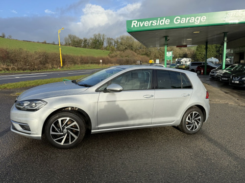 Volkswagen Golf  1.5 TSI EVO Match Edition 