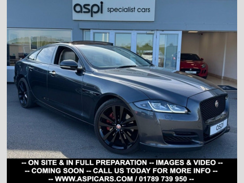 Jaguar XJ  3.0 V6 R-Sport Saloon 4dr Petrol Auto Euro 6 (s/s)