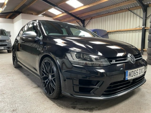 Volkswagen Golf  R DSG