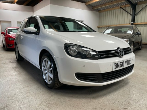 Volkswagen Golf  1.4 TSI SE