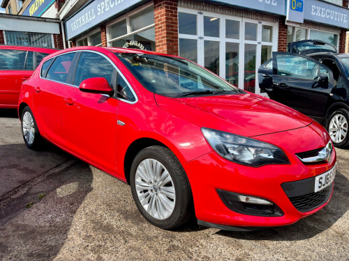 Vauxhall Astra  1.4i Excite Hatchback 5dr Petrol Manual Euro 6 (100 ps)