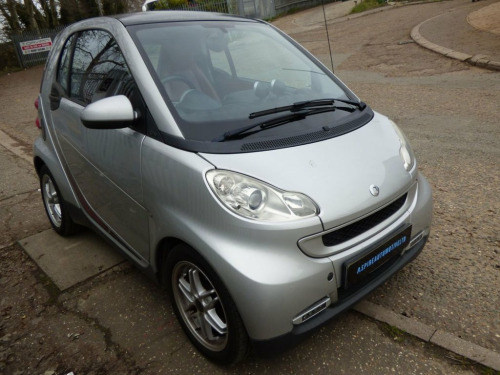 Smart fortwo  1.0 PURE MHD 2d 71 BHP