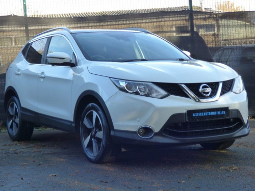 Nissan Qashqai  1.5 dCi N-Connecta SUV 5dr Diesel Manual 2WD Euro 