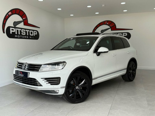 Volkswagen Touareg  3.0 TDI V6 BlueMotion Tech R-Line SUV 5dr Diesel T