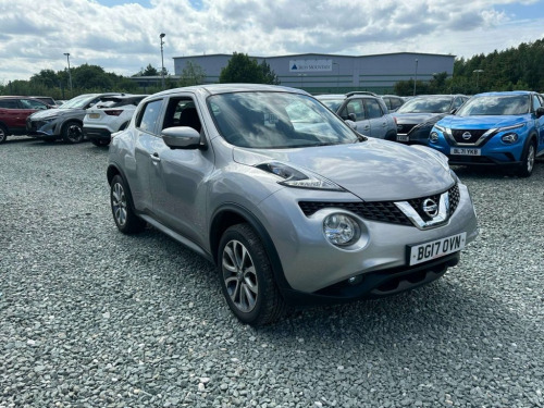 Nissan Juke  1.6 Tekna SUV 5dr Petrol XTRON Euro 6 (117 ps) Cam