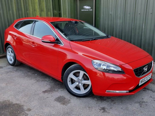 Volvo V40  1.6 D2 SE Hatchback 5dr Diesel Manual Euro 5 (s/s)