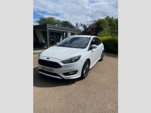 Ford Focus  1.5 TDCi 120 ST-Line 5dr