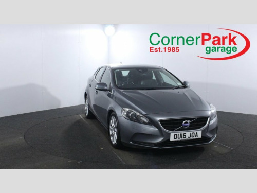 Volvo V40  1.5 T3 SE Lux Nav Hatchback 5dr Petrol Auto Euro 6