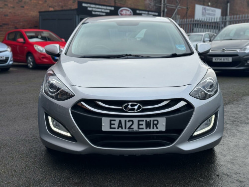 Hyundai i30  1.6 CRDi Active