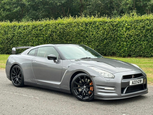 Nissan GT-R  3.8 V6 Premium Black Auto 4WD Euro 5 2dr