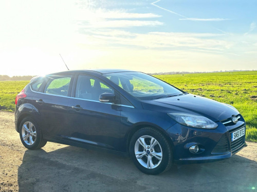 Ford Focus  1.6 Zetec Euro 5 5dr