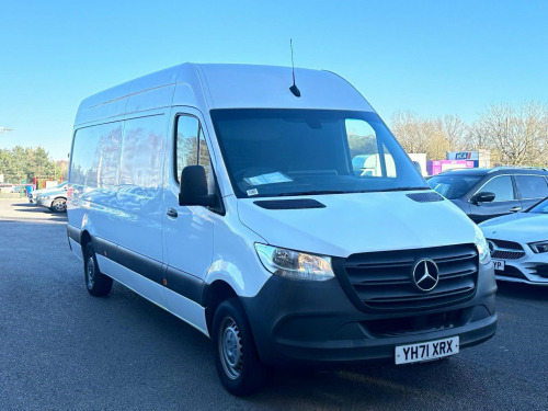 Mercedes-Benz Sprinter  2.0 315 CDI Progressive RWD L3 H2 Euro 6 (s/s) 5dr