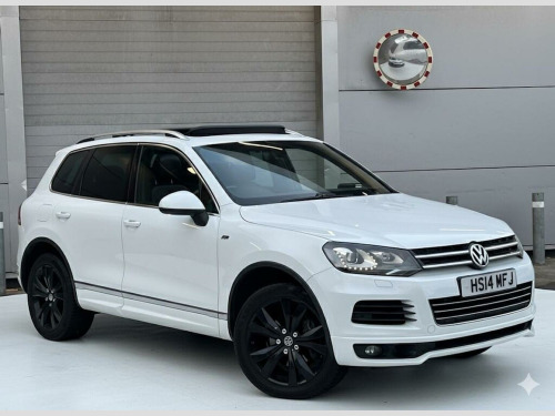 Volkswagen Touareg  3.0 TDI V6 BlueMotion Tech R-Line Tiptronic 4WD Euro 5 (s/s) 5dr