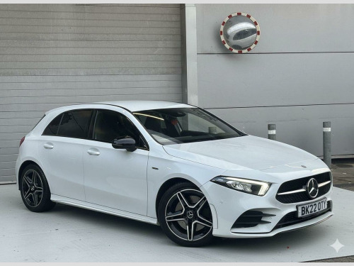 Mercedes-Benz A-Class A250 2.0 A250 AMG Line Edition (Executive) 7G-DCT Euro 6 (s/s) 5dr 