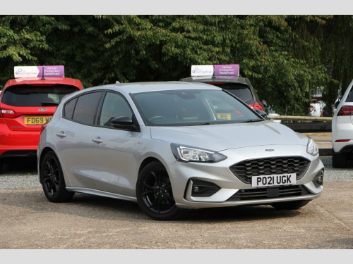 Ford Focus  1.0 ST-LINE EDITION MHEV 5d 124 BHP ***SAT NAV***A